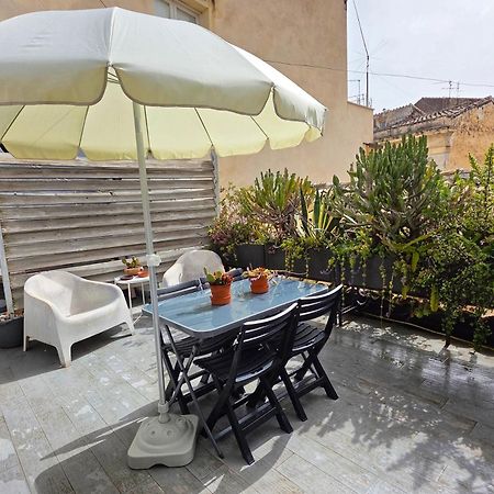 Divisi9 Appartement Palermo Buitenkant foto